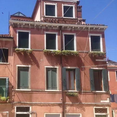 Biennale Art 1886 Apartament *