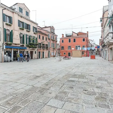 Biennale Art 1886 Apartamento